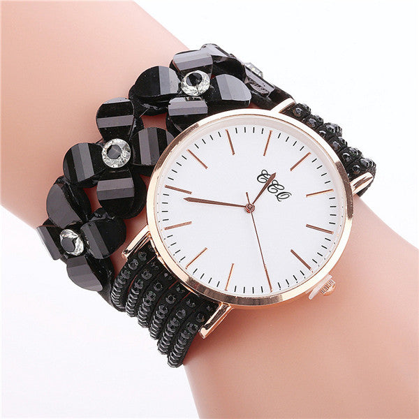 "Luxurious Timepieces: Women's Stainless Steel Shell Quartz Watches with Velvet Drill Band"